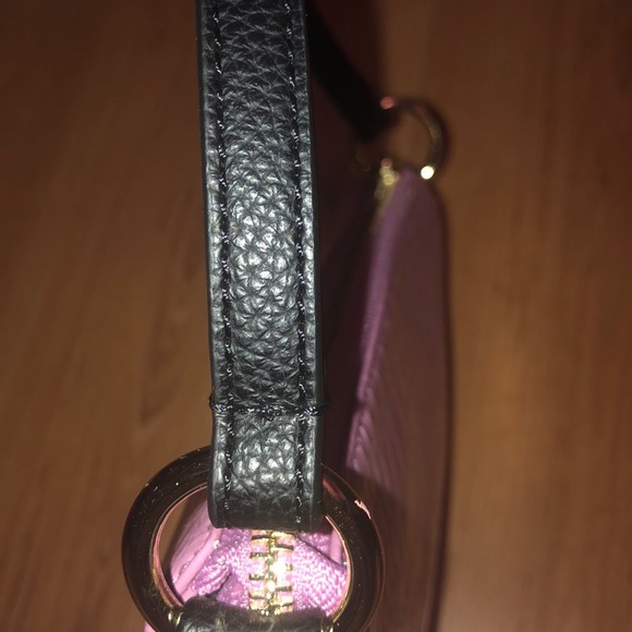 Frasier Sterling 99% Angel Shoulder Bag in Pink Alligator - Picture 4 of 6